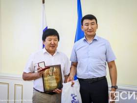 В Якутске наградили организаторов VIII Спортивных игр народов Якутии