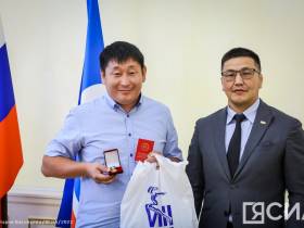 В Якутске наградили организаторов VIII Спортивных игр народов Якутии