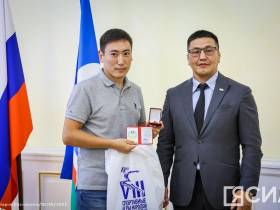 В Якутске наградили организаторов VIII Спортивных игр народов Якутии