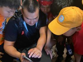 В центре "Сосновый бор" детям рассказали о визите бойца ММА Федора Емельяненко