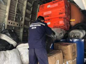 В Верхоянский район продолжается доставка гуманитарной помощи