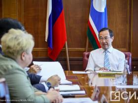 Айсен Николаев встретился с представителями ОНФ Якутии