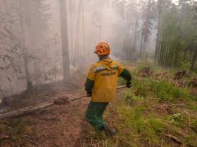 В Якутии для заброски лесопожарной техники в районы возгораний применяются водные пути