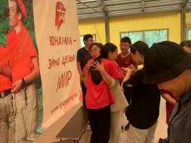 Министр образования Якутии встретилась в «Орленке» с детьми из пострадавших от паводков районов