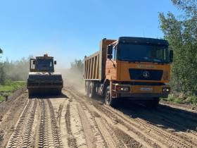В Таттинском районе Якутии продолжается ремонт трех участков дорог