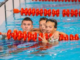 Фото. Первый день соревнований по плаванию на VII Международных играх "Дети Азии"