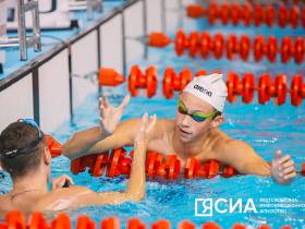 Фото. Первый день соревнований по плаванию на VII Международных играх "Дети Азии"