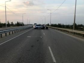 В Якутске водитель превысил скорость и попал в ДТП