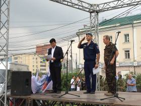 День ВДВ отметили в Якутске на площади Орджоникидзе