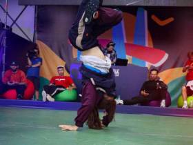 Соревнования по танцевальному спорту завершились на Играх "Дети Азии" во Владивостоке