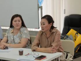 В Якутии планируют ввести социальную услугу «Кратковременный присмотр за детьми»