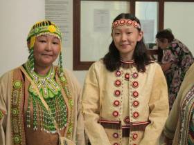 В Якутске открылась выставка «Сирэктэ – нить, связующая века»