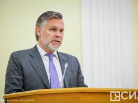 Выдающимся строителям Якутии вручили региональные награды