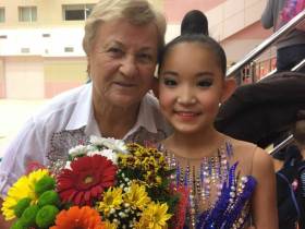 Тренировки с чемпионкой. Алина Турнина набирает учеников в группу художественной гимнастики