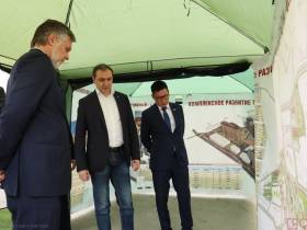 В Якутске установлена первая свая нового сектора микрорайона «Звёздный»