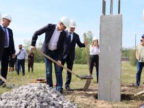 В Якутске установлена первая свая нового сектора микрорайона «Звёздный»