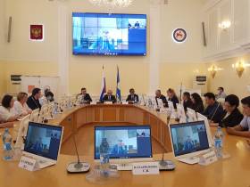 Евгений Федоров переизбран председателем Центральной избирательной комиссии Якутии