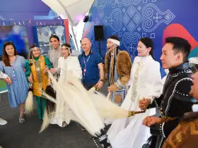 Сергей Кириенко посетил павильон Якутии на фестивале «Таврида.Арт» 