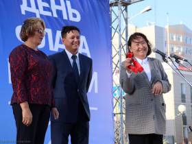 Якутску передали передвижной концертный комплекс в рамках нацпроекта «Культура»