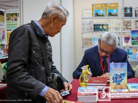 В Якутске состоялось торжественное открытие выставки-ярмарки «Печатный двор Якутии»