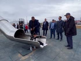 Обновлённая набережная с игровой площадкой открылась в Верхневилюйске