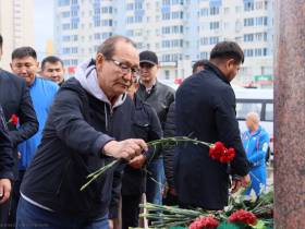 Именем Романа Дмитриева назовут два спортивных объекта в Якутии