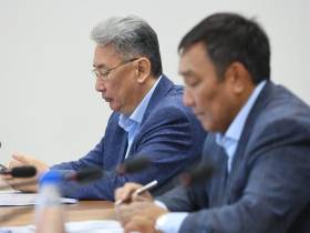 Для поддержки животноводческих и подсобных хозяйств в Якутию завезут концентрированные корма