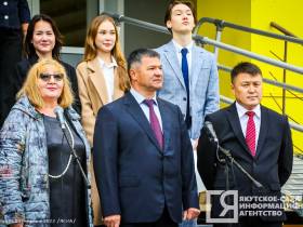 Андрей Тарасенко отметил важность патриотического воспитания в школах