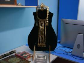 Айсен Николаев посетил торжественную линейку в Саха политехническом лицее