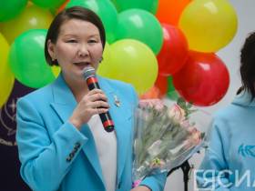 Ольга Балабкина приняла участие в торжественной линейке Международной Арктической школы