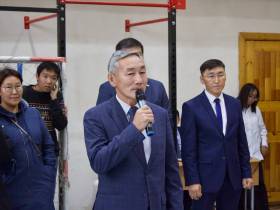 Именные стипендии вручили лучшим студентам якутского колледжа связи и энергетики