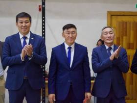 Именные стипендии вручили лучшим студентам якутского колледжа связи и энергетики