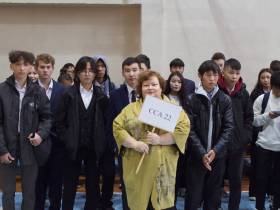 Именные стипендии вручили лучшим студентам якутского колледжа связи и энергетики