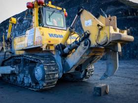 «Свернуть горы!»: выявлены лучшие водители горной спецтехники на Нежданинском