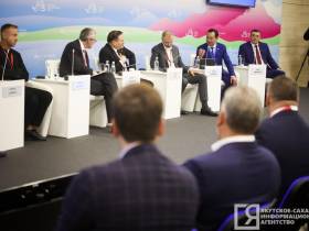 Глава Якутии на площадке ВЭФ-2022 рассказал об инновационных энергетических проектах региона