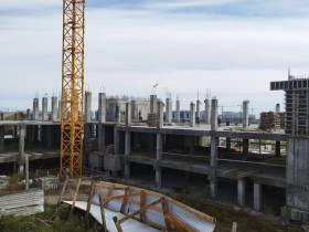 Фото и видео: последствия сильного ветра в Якутске