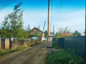 Из-за порывистого ветра часть жителей Якутска осталась без электричества