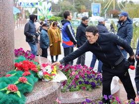 В Якутске почтили память олимпийского чемпиона Романа Дмитриева