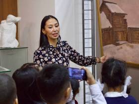 Экскурсию об истории Якутска подготовили для детей в Национальном художественном музее