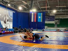 В Якутске стартовали всероссийские соревнования по вольной борьбе памяти Романа Дмитриева