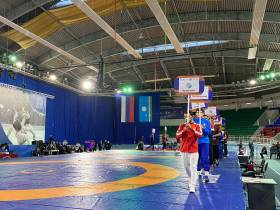 В Якутске стартовали всероссийские соревнования по вольной борьбе памяти Романа Дмитриева