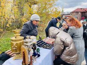 Со времён Советского союза до эпохи династии Романовых: выставка «Старинный Якутск»
