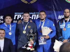 Якутяне завоевали медали международного турнира по вольной борьбе