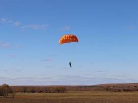 К Сунтарскому отделению «Авиалесоохраны» присоединятся 10 новых парашютистов