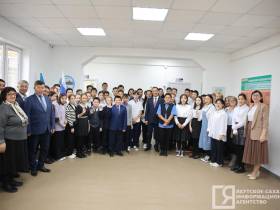 Айсен Николаев посетил обновлённую Амгино-Олёкминскую школу