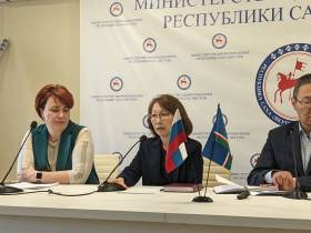 Специалисты здравоохранения ответили на вопросы о безопасном применении лекарств