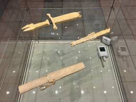 Излучают новый свет и особую энергетику. Открывается выставка произведений мастеров Якутии и Чукотки