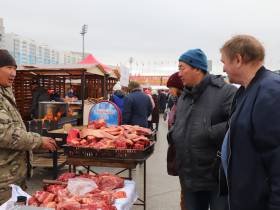 Свыше 150 тонн продукции реализовано в первый день ярмарки «Продовольствие – 2022»