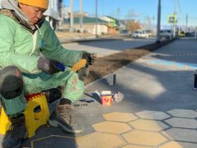 Художники фестиваля "Лето Якутия" преображают улицу Труда в Якутске