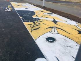 Художники фестиваля "Лето Якутия" преображают улицу Труда в Якутске